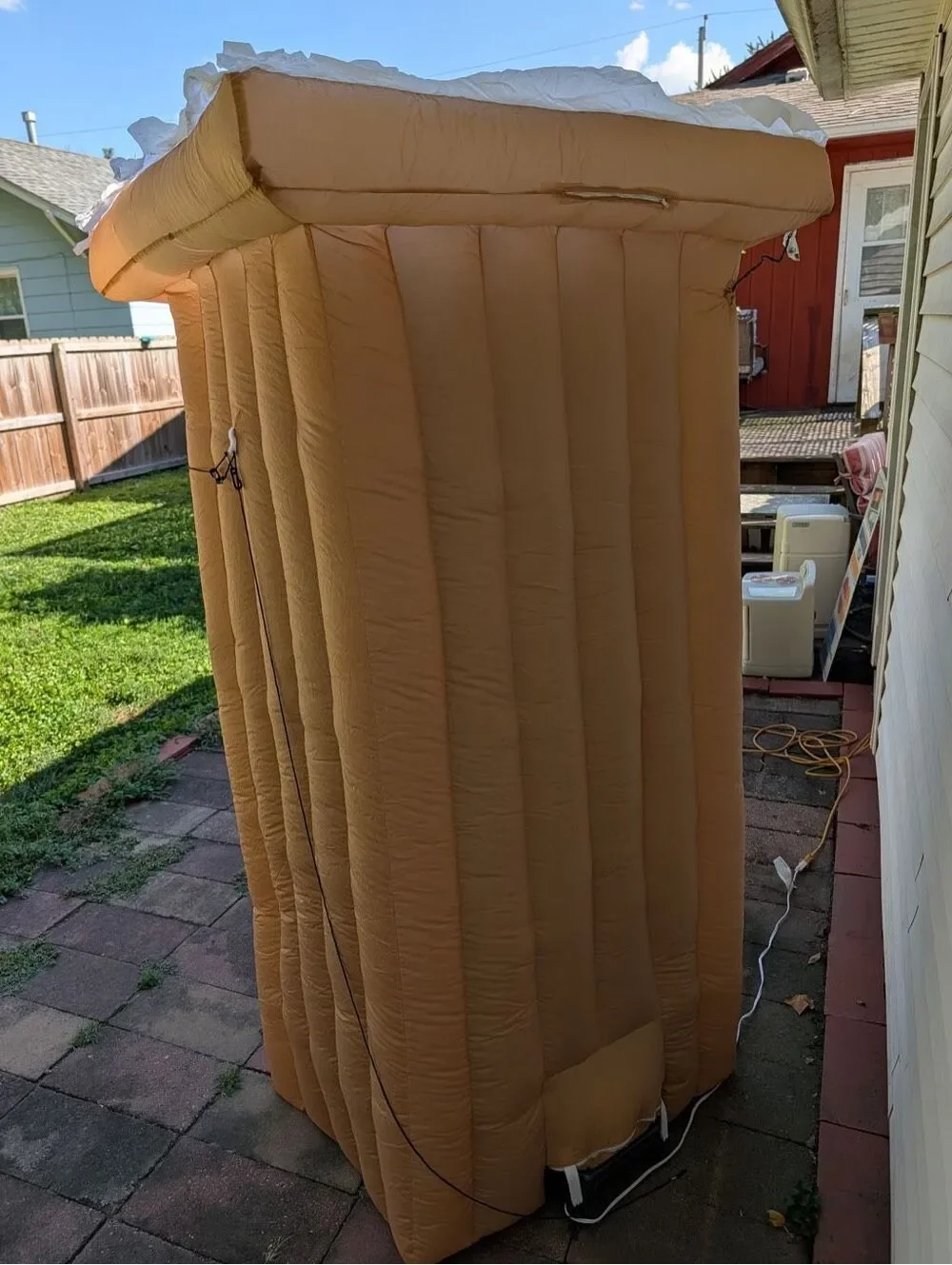 6' Gemmy Animated Airblown Inflatable Christmas Santa Claus in Outhouse